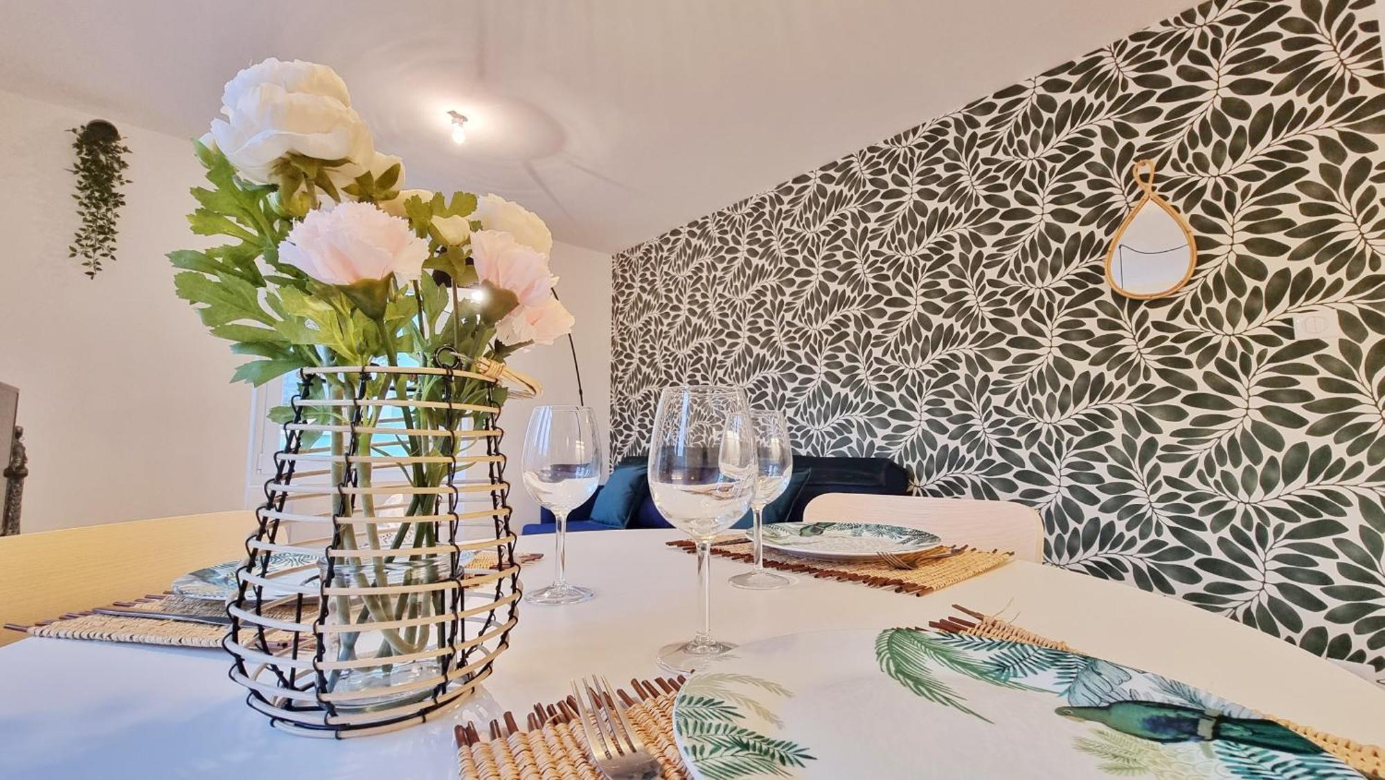 La Buhl Verte - Chic Et Moderne - Calme - Fibre - Relax Bnb Bagian luar foto